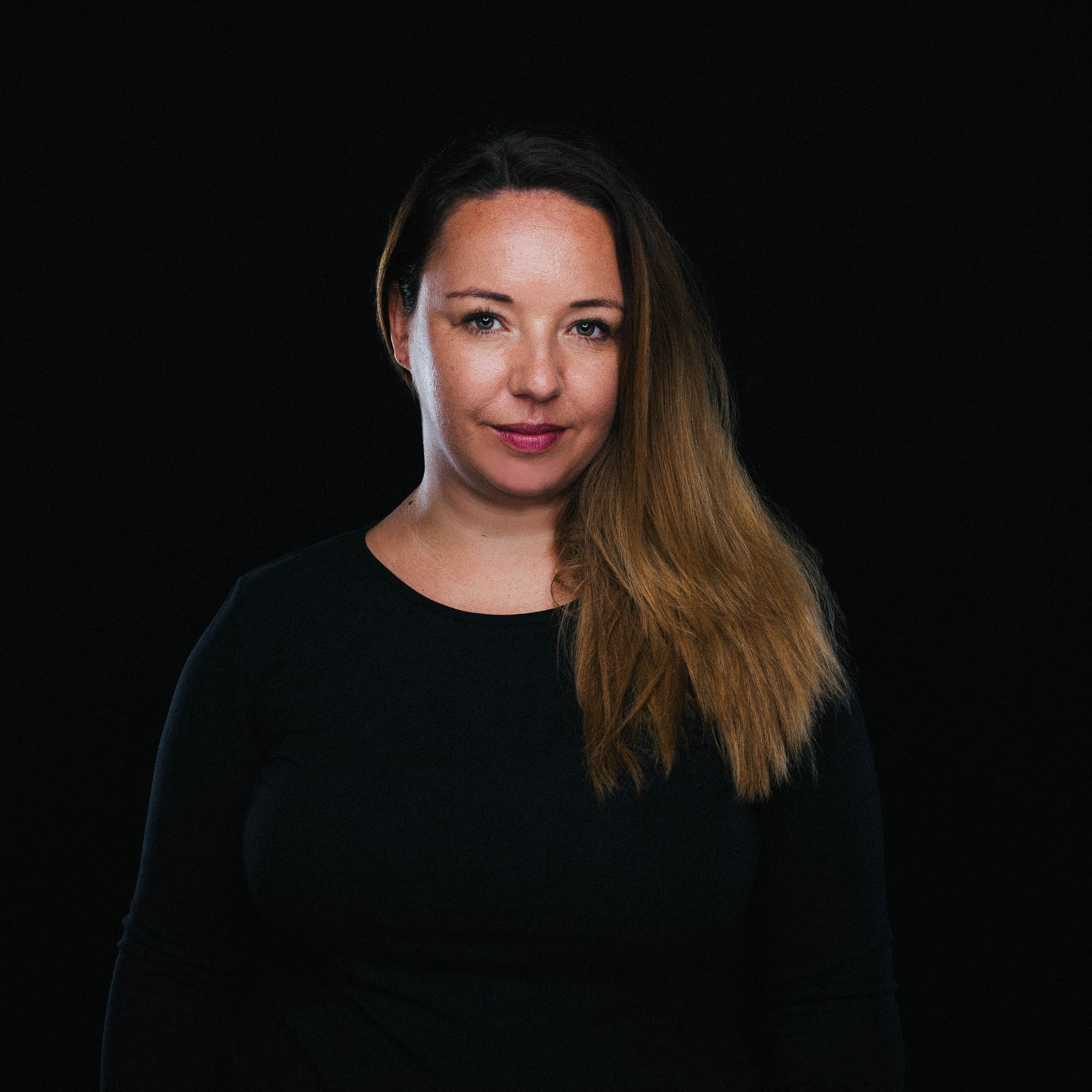 Export x3 5D4 9009 Bearbeitet 2 Headshots Manuela